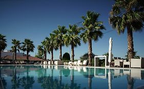 Valis Resort Hotel